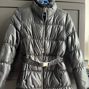 Authentic Michael kors jacket … wore few times ….very good conditiontion